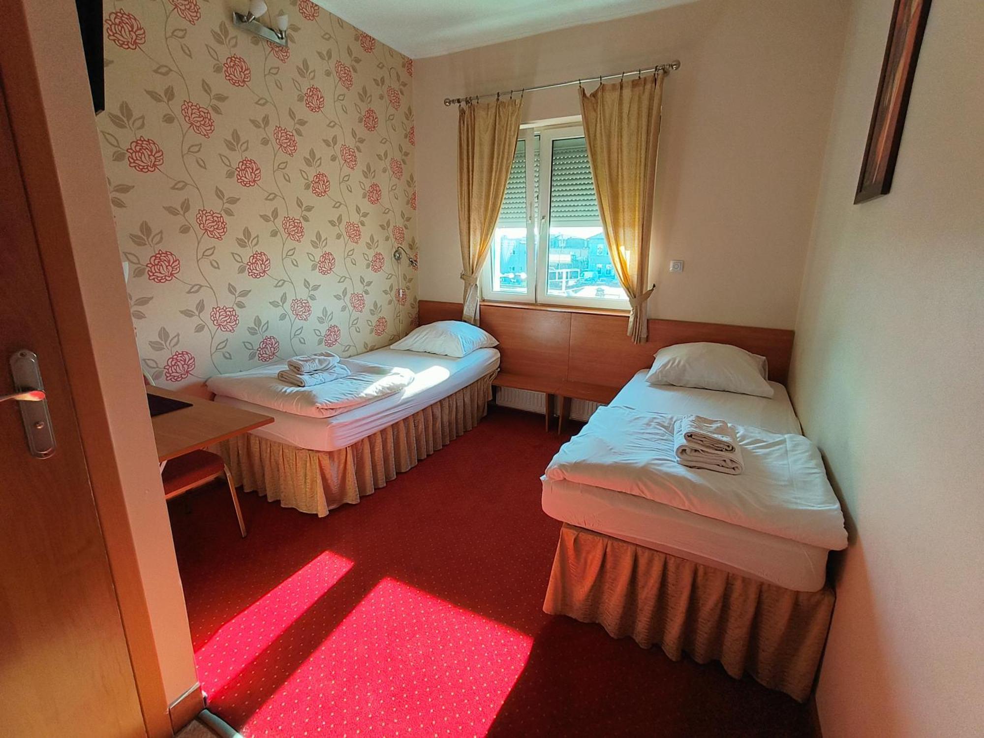Villa Bella Casa Łomianki Extérieur photo