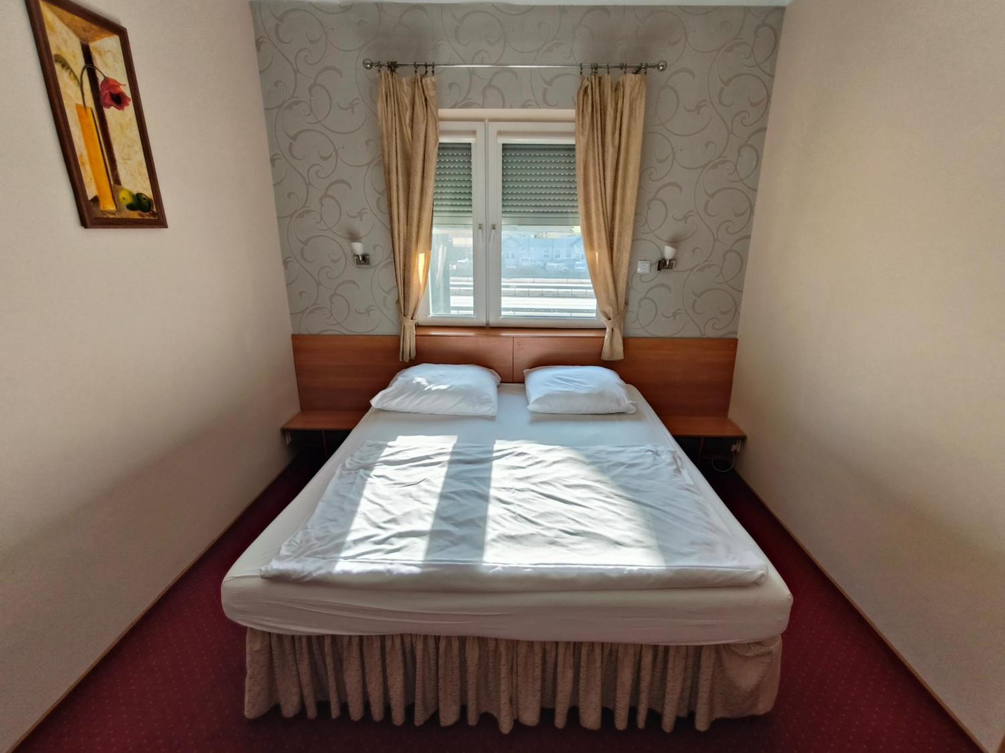 Villa Bella Casa Łomianki Extérieur photo